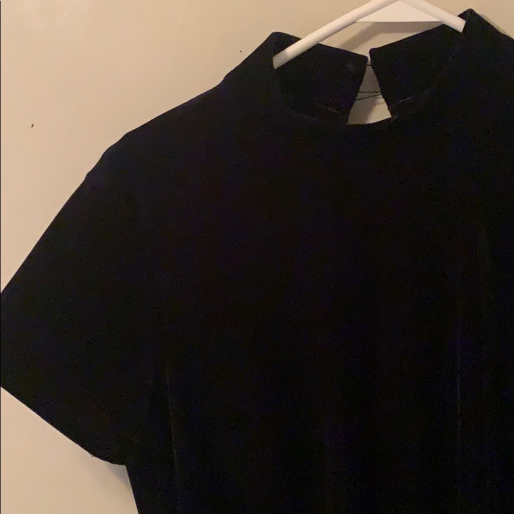 VINTAGE black turtle neck velvet dress - Picture 4 of 5